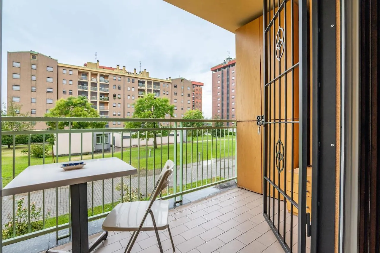 Apartament Casa Alba - South Milan - By Host4U Włochy